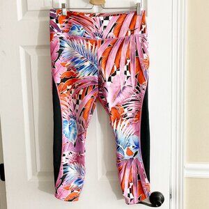 Nike One Dri-Fit Cropped Leggings Laser Fuscia Print Size XL